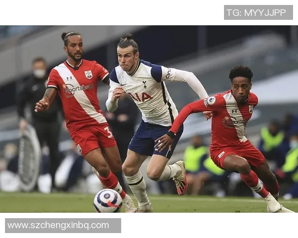 南安普顿主场迎战热刺2020年元旦精彩对决回顾与分析 南安普顿主场迎战热刺2020年元旦精彩对决回顾与分析